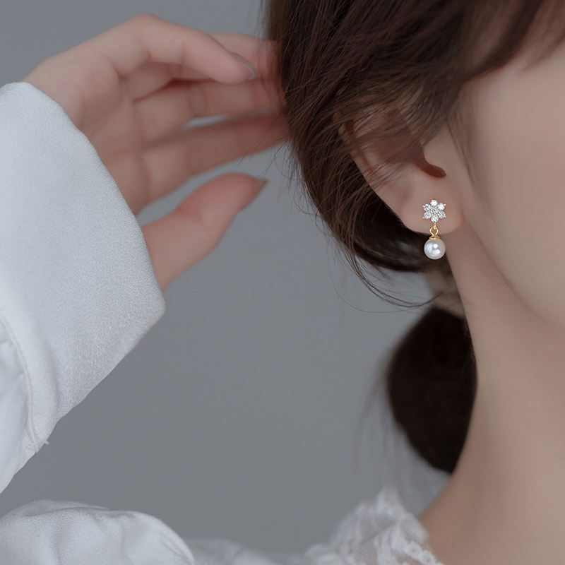 Clara